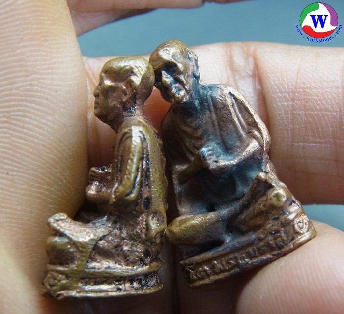 รูปภาพที่5 ของสินค้า : amulet พระเครื่อง 13 กรัม รูปหล่อปู่โต เนื้อทองแดง ไม่ทราบที่ มี 2 องค์ องค์ละ 200 บาท